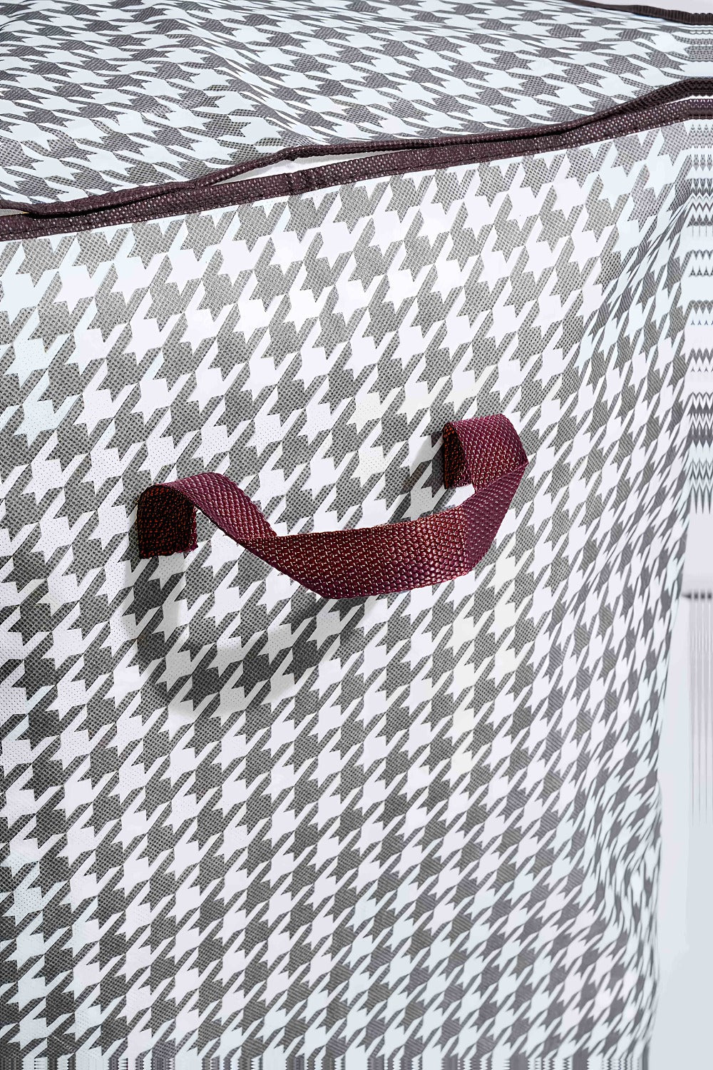 Four-Piece Houndstooth Fabric Storage Box Set with Handles, Double Zippers and Black-and-White Pattern