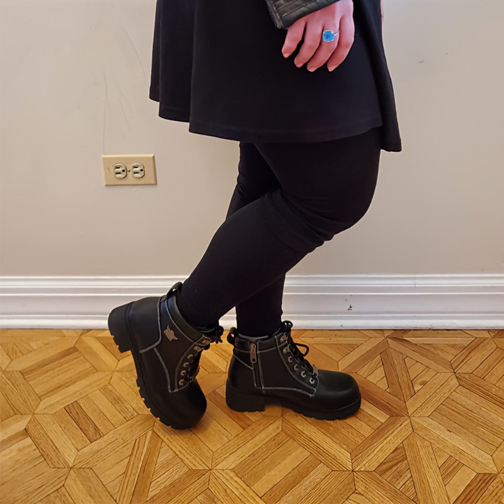 Women's Motorcycle Riding Boots, Low Heel Lace-Up Ankle Booties with Side Zipper, Non-Slip Rubber Sole Biker Combat Boots in Black Faux