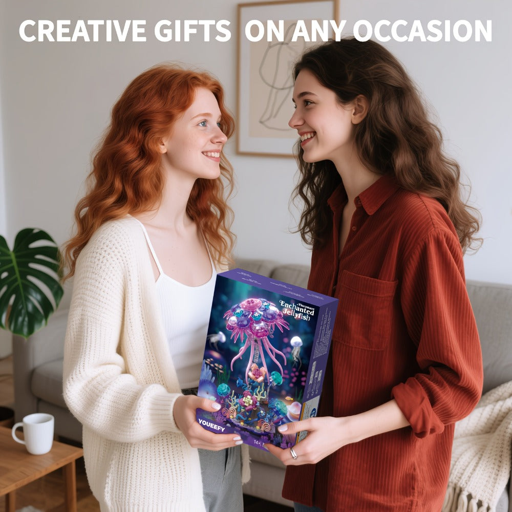 526-Piece Jellyfish Building Block Model with Ocean Scene Base and Pictured 27 cm Display Height