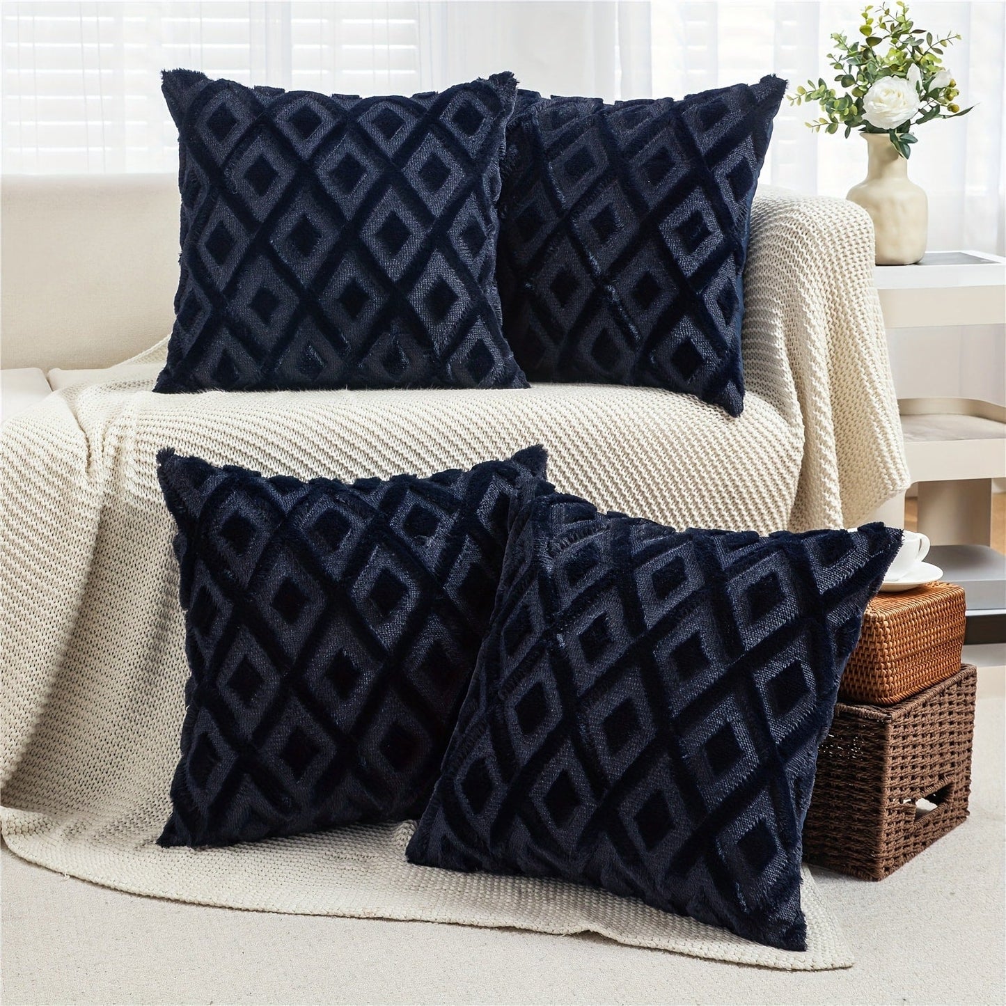 Luxury Faux Wool Pillow Covers 18x18 Set of 4 Boho Soft Plush Decorative Cushion Cases with Zipper for Couch Sofa Living Room
