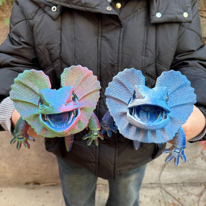 Frilled Neck Lizard Figurine 3D Printed, Large Umbrella Lizard Animal Sculpture 8 Color Styles
