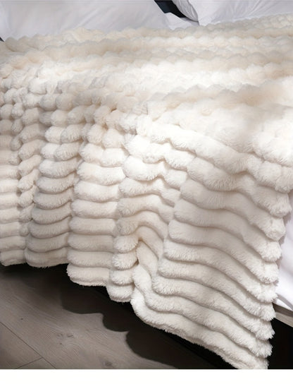 500gsm Heavy Plush Blanket, Ultra Thick Fluffy Blanket for Bed, Sofa & Travel, Baby to Double Size