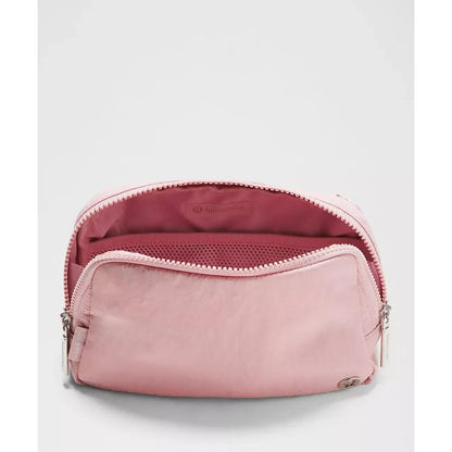 Belt Bag 1L Pink – Compact Crossbody Sling Waist Pack, Adjustable Strap, Zippered Pockets, Hands-Free Everyday Carry for Travel, Gym