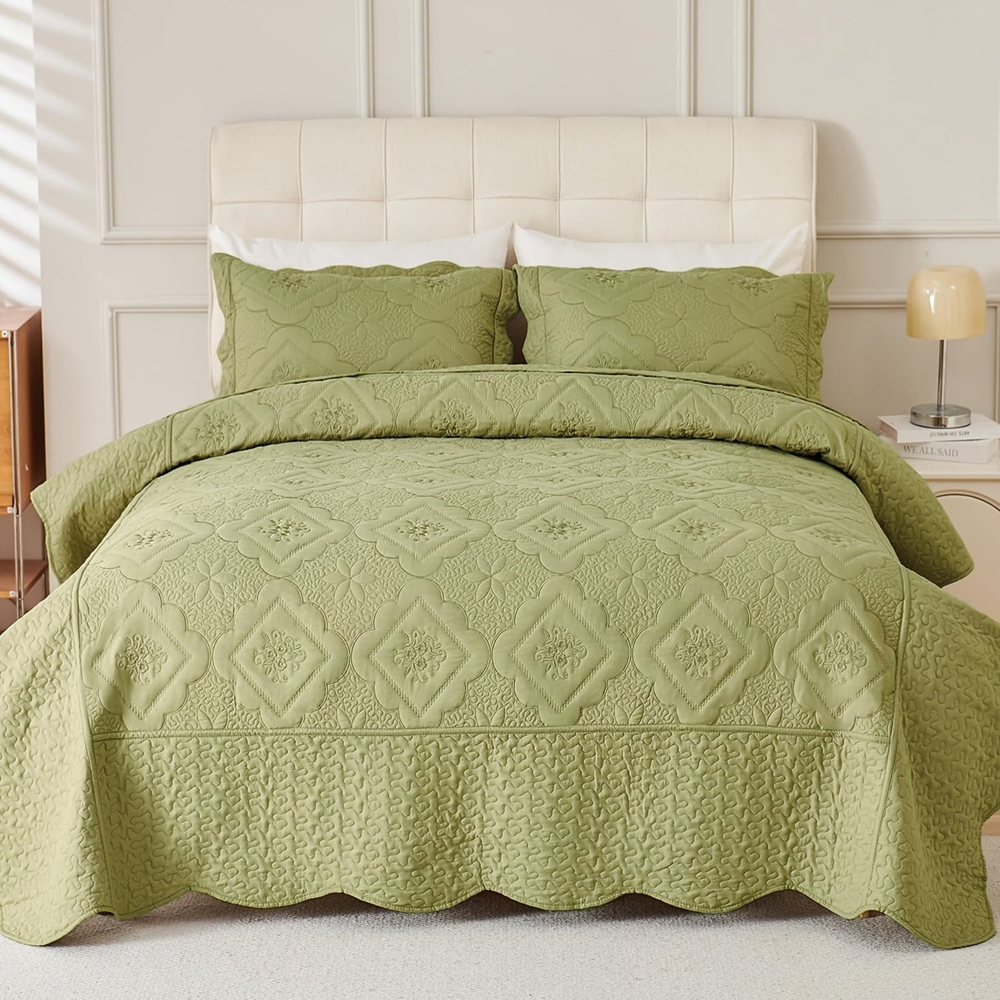Quilt Set 3 Piece Floral Embroidery Bedspread – 100% Polyester Wrinkle Resistant Lightweight Quilted Coverlet with 2 Pillow Shams for Full