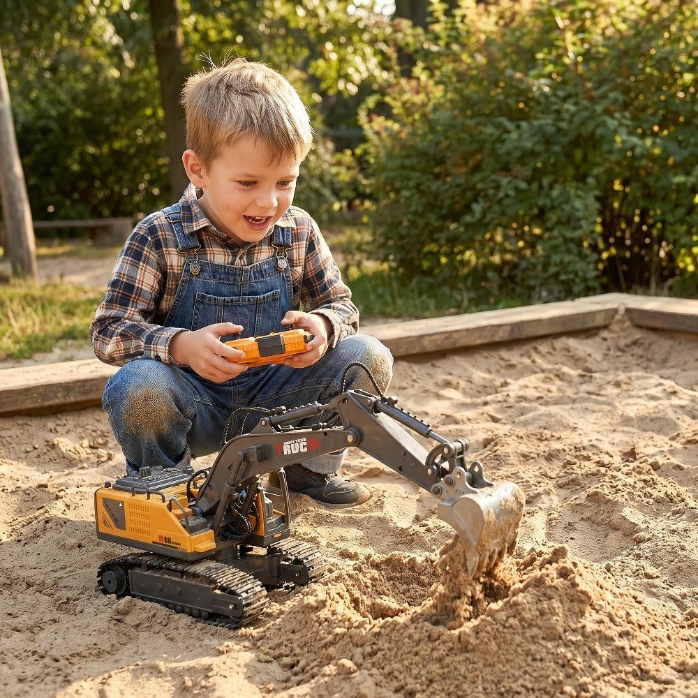 RC Excavator Toy for Kids Track Type 2.4GHz, 1200mAh Rechargeable Remote Control Construction Truck with Metal Shovel & LED Light