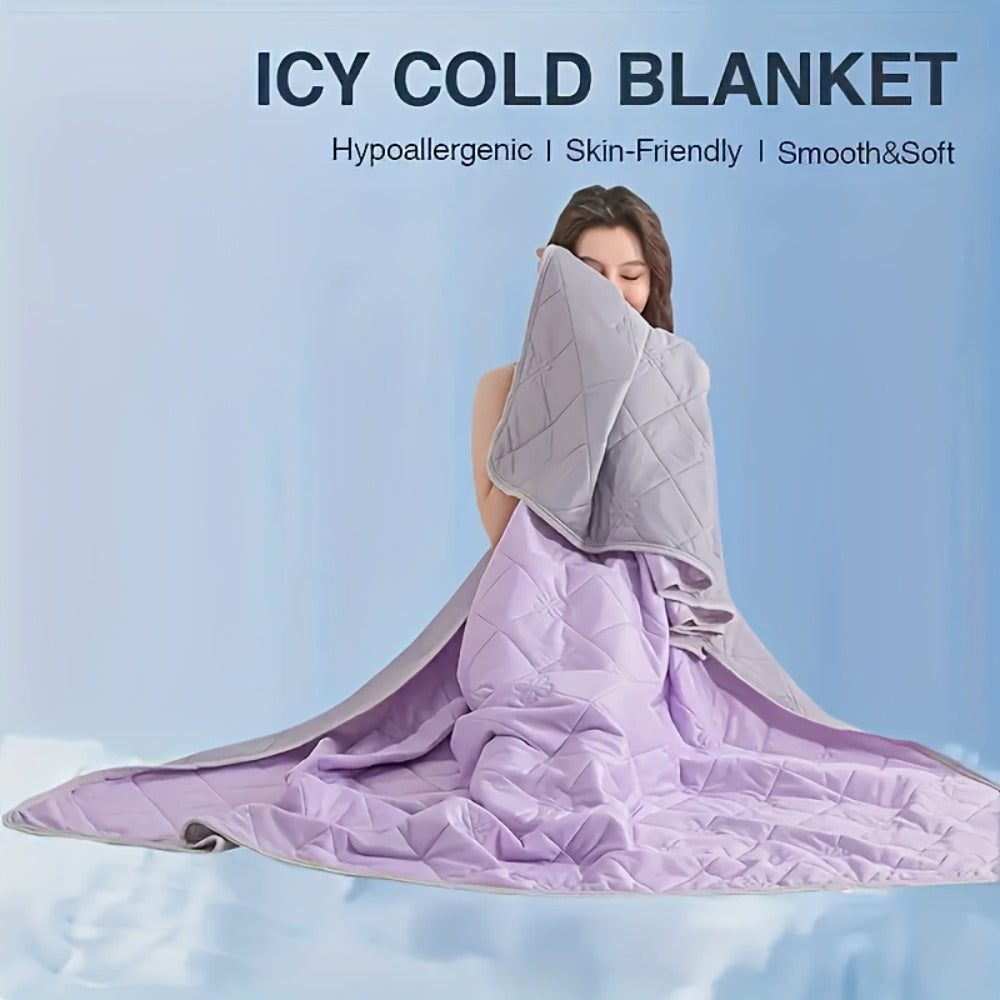 Diamond-Quilt Summer Blanket in Light Violet or Light Green with Three Metric and Inch Size Options