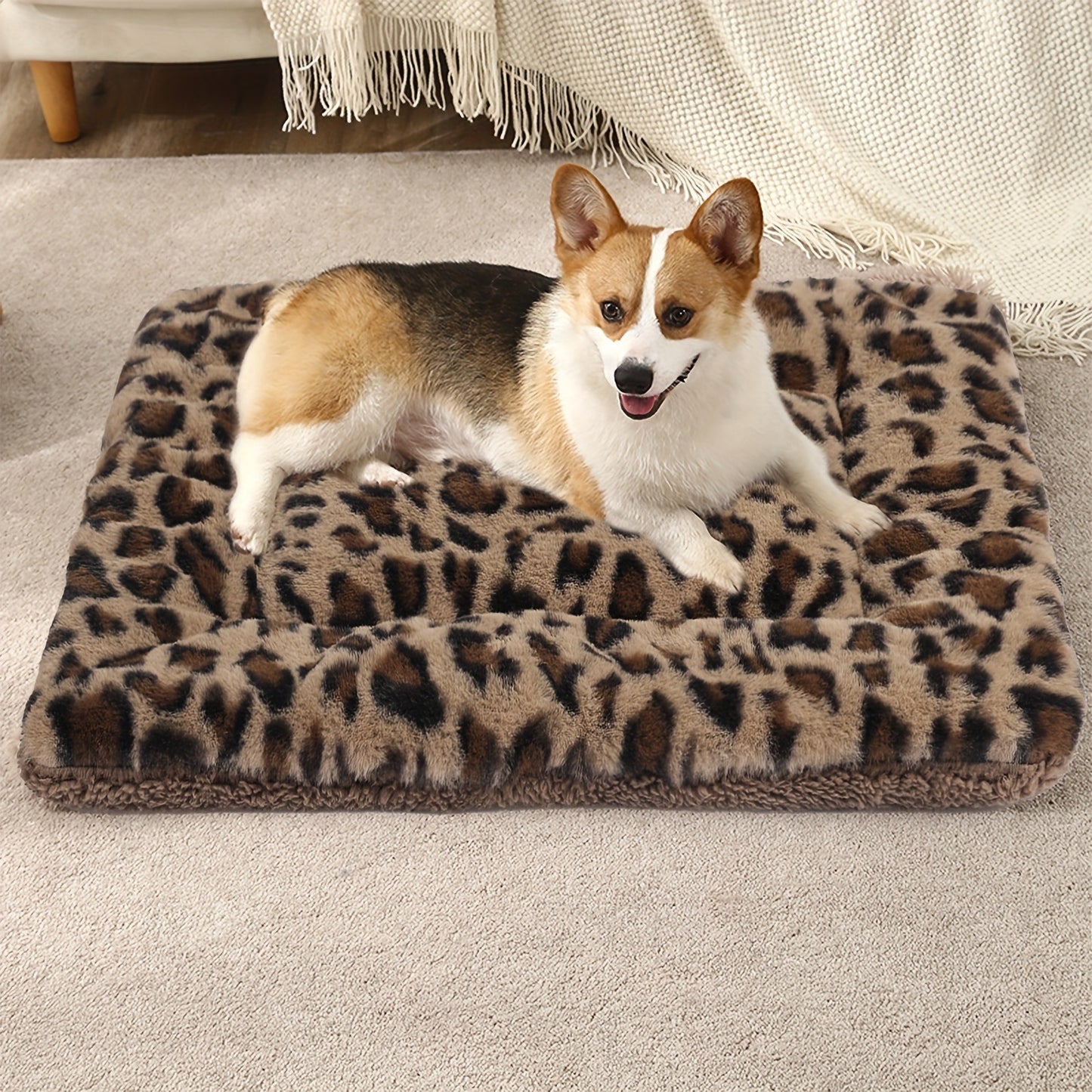 Reversible Plush Pet Mat Leopard Print Fleece Soft Warm Dog Cat Bed Pad Anti-Slip Machine Washable for Crate Car Sofa Floor