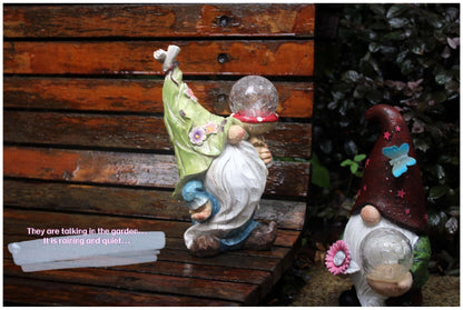Solar Garden Gnome Statue with LED Magical Ball Light Outdoor Resin Dwarf Sculpture IP44 Waterproof Spring Yard Patio Decor Housewarming