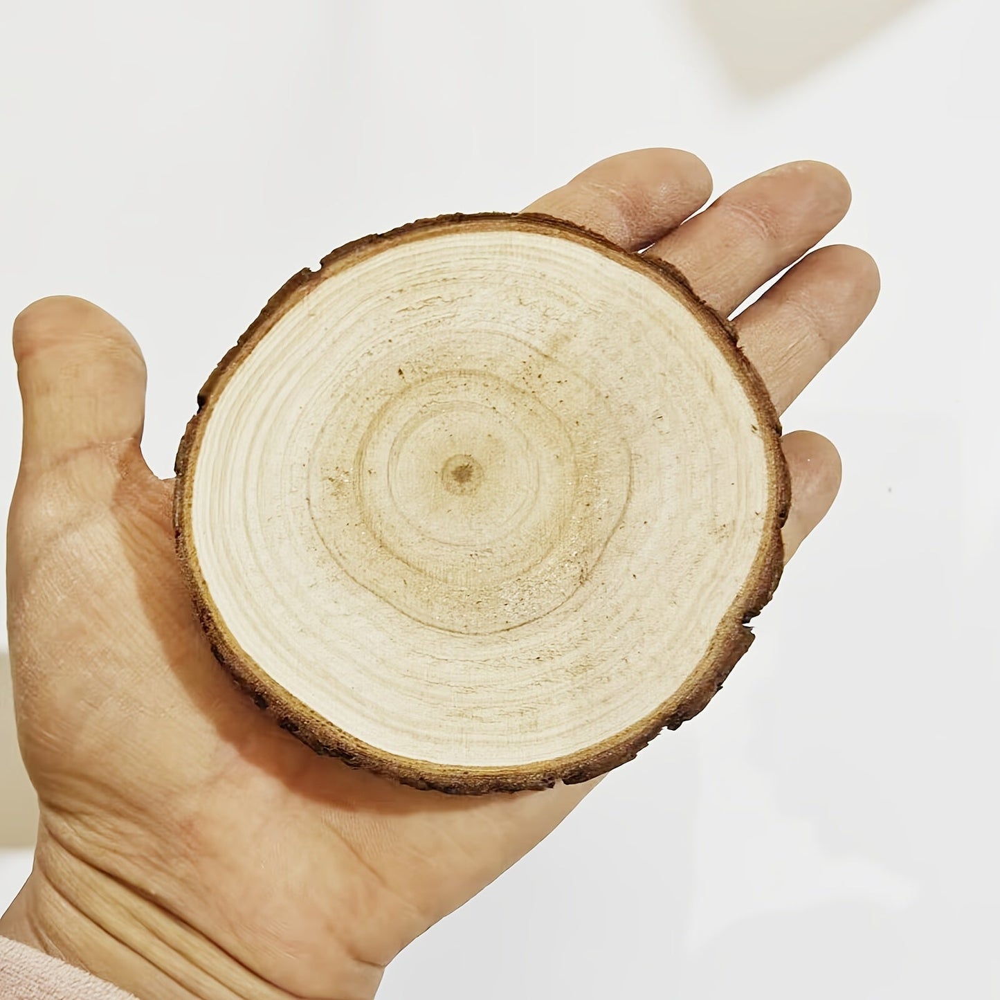 Wood Slices 28 Pcs Natural Log Bark Rounds for Crafts DIY Centerpieces Christmas Ornaments Wreaths Wedding Decor Painting Woodworking