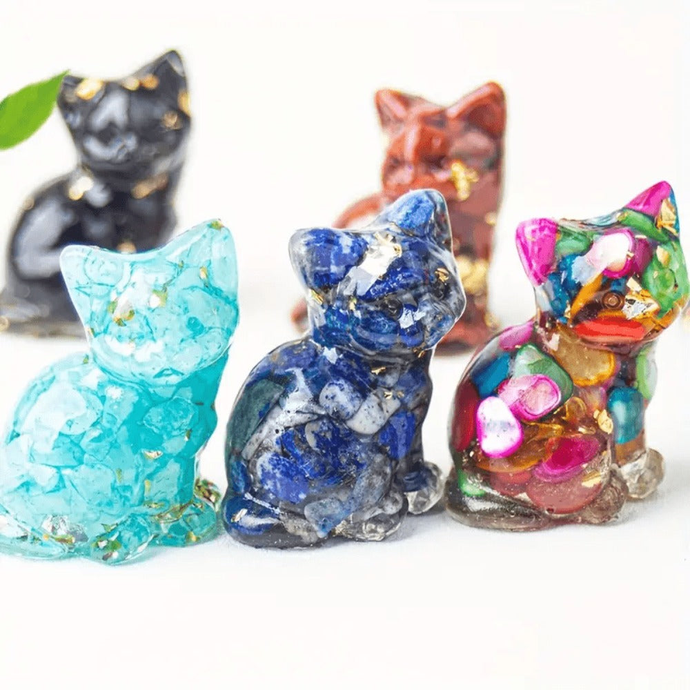Standing Cat Figurine Set with Eight Crystal-Resin Figures in Random Mixed Colors, Approximately 4cm High