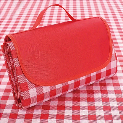 200 x 200cm Picnic Blanket in Yellow and White Plaid with Integrated Folding Flap and Carry Handle
