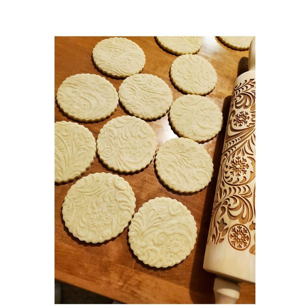 Embossed Wooden Rolling Pin with Engraved Pattern, Decorative Patterned Rolling Pin for Cookie Baking