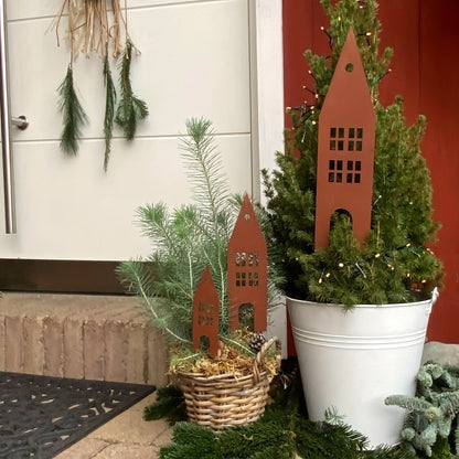 Garden Stakes | Rustic Metal Castle 3-Pack Yard Courtyard Balcony Decor