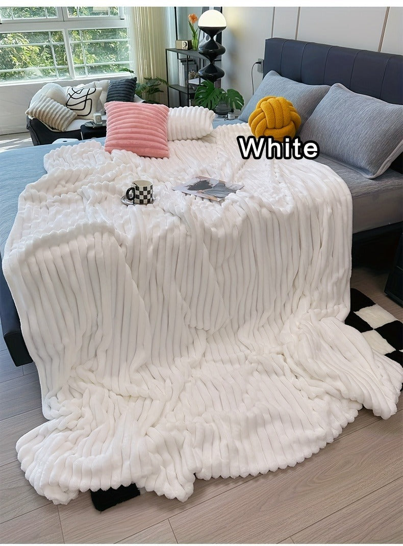 Fleece Blanket Double-Sided 3D Faux Rabbit Fur Throw – Ultra-Soft Thick 300-350g/m² for Home, Office, Travel & Camping