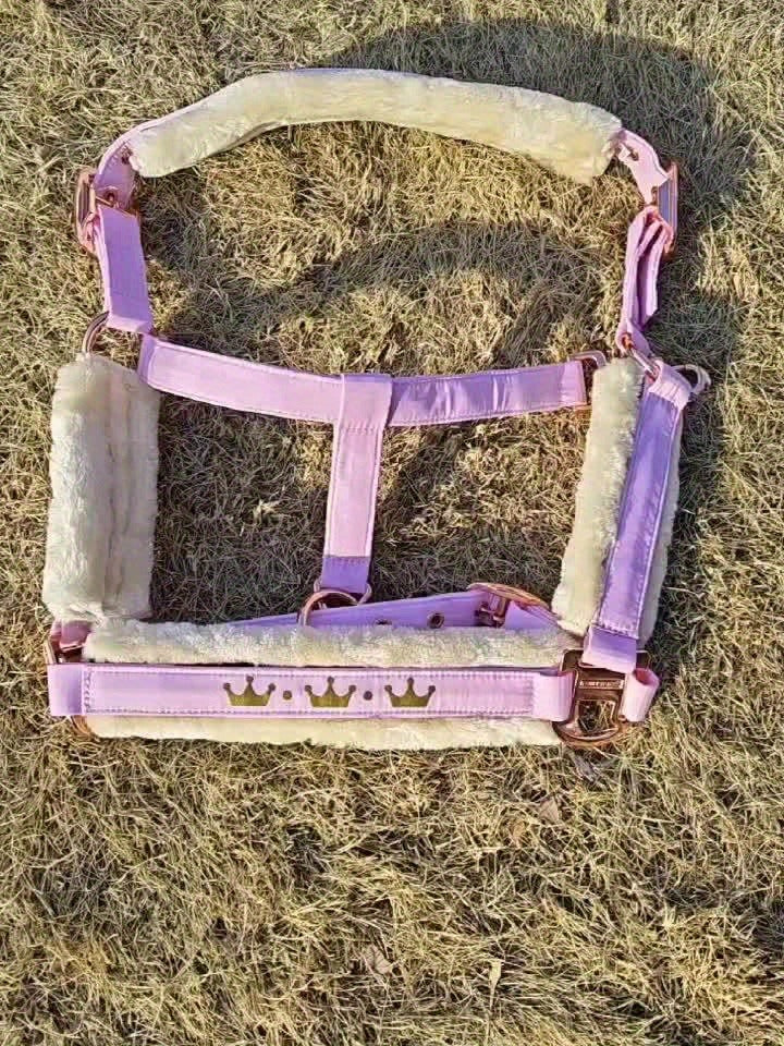 Horse Halter with Detachable Faux Fur Band & Glossy Buckle – Adjustable Head Collar for Horses, Available in 15 Colors & 3 Sizes FULL COB