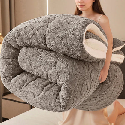 Geometric Plush Comforter in Silvery Grey or Blue with Five Sizes from 53.15 x 78.74 to 103.94 x 90.16 Inches