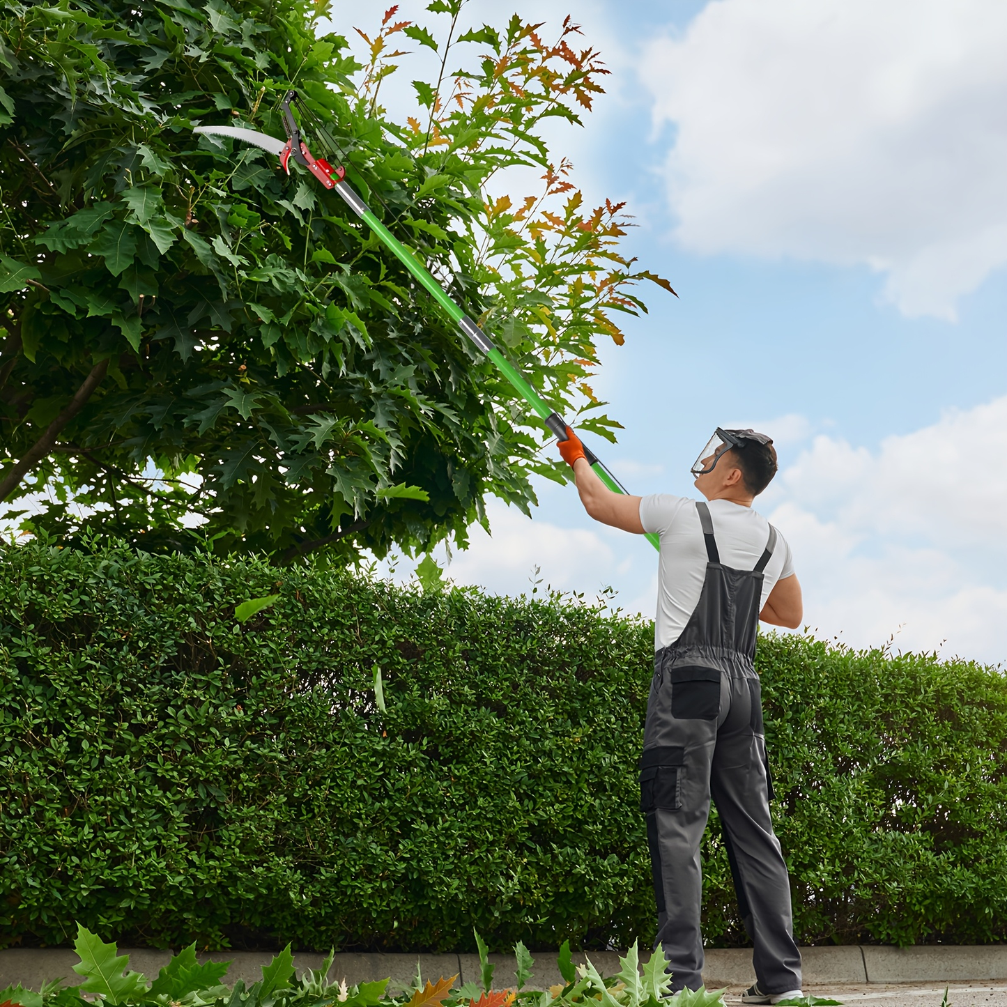 26FT Manual Pole Saw with Pruner & Bag for Garden, Patio and Yard Use, with the Listed Configuration