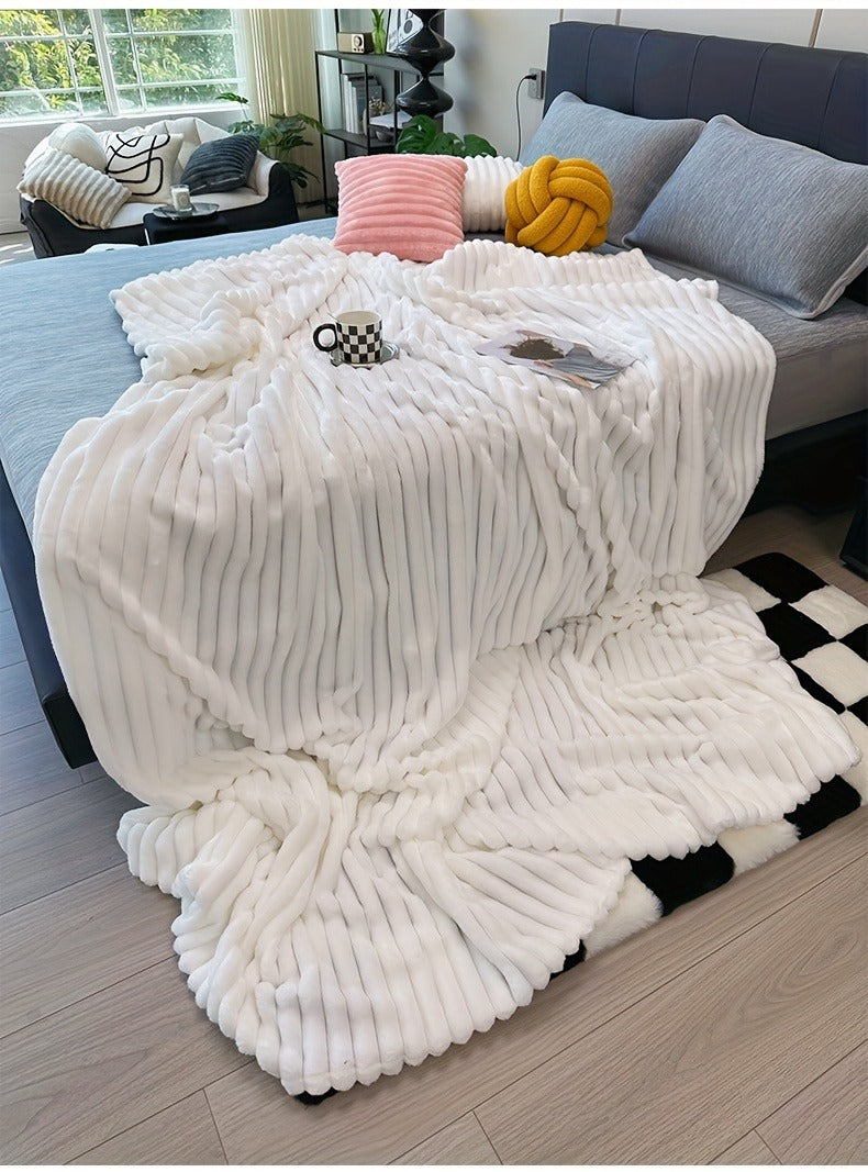 Fleece Blanket Double-Sided 3D Faux Rabbit Fur Throw – Ultra-Soft Thick 300-350g/m² for Home, Office, Travel & Camping