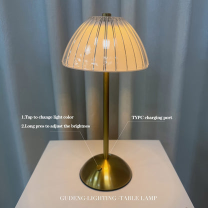 LED Retro Metal Table Lamp for Bedroom, Nordic Bedside Night Light with USB Charging, Warm Atmosphere Desk Lamp for Living Room Reading