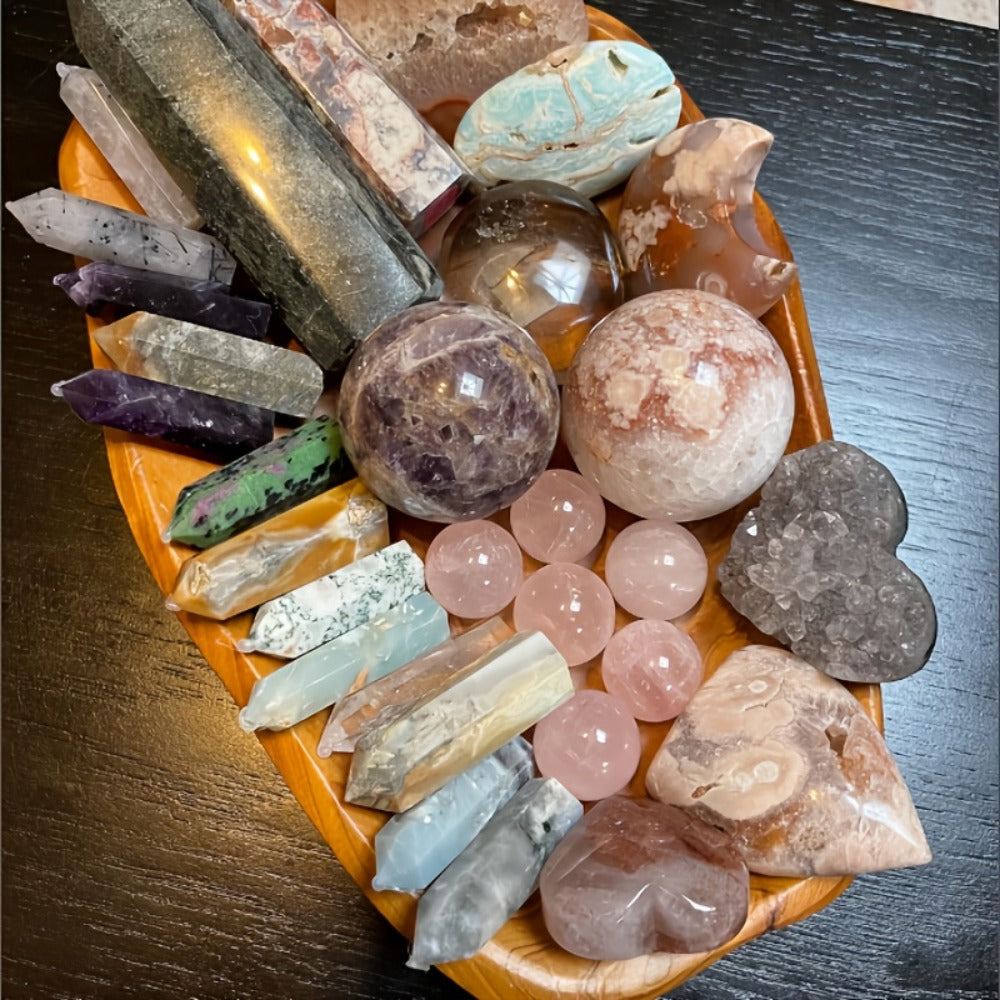 Crystal Gift Box Set 450g, Raw Stones, Agate & Crystal Carvings Collection Box for Home Decor, Office Ornaments & Holiday Gifts