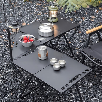Folding Camping Table Portable Lightweight 3-Leg Outdoor Table for Picnic BBQ, for Camping, Travel and Outdoor Use