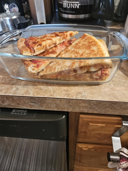 Glass Baking Dish with Lid, 1.9 Qt Rectangular Glass Loaf Pan with Handles, Oven & Airtight Food Storage Container