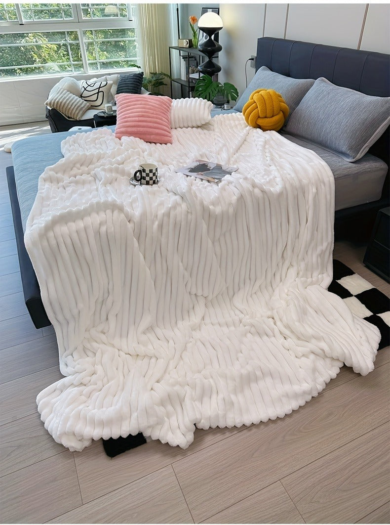 Fleece Blanket Double-Sided 3D Faux Rabbit Fur Throw – Ultra-Soft Thick 300-350g/m² for Home, Office, Travel & Camping