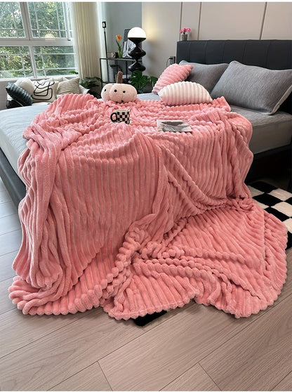 Fleece Blanket Double-Sided 3D Faux Rabbit Fur Throw – Ultra-Soft Thick 300-350g/m² for Home, Office, Travel & Camping