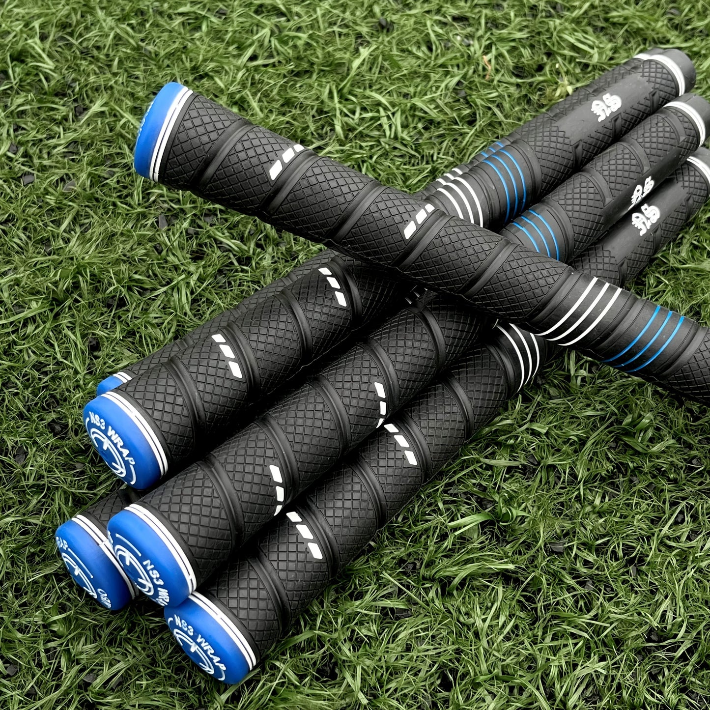 Oversized Golf Grips 10-Pack | Jumbo Blue Soft Rubber Anti-Slip Golf Club Grips for Iron & Wood Clubs – Ergonomic Precision Control Design