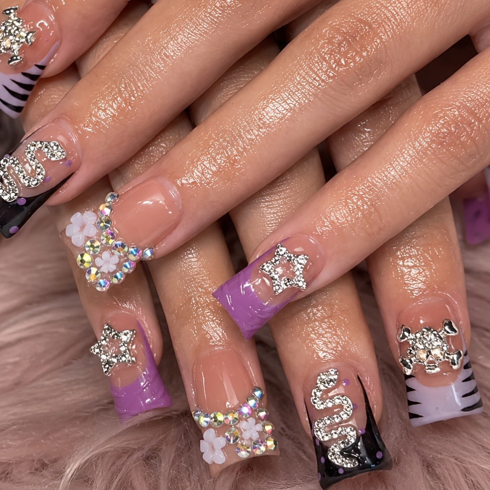 Press On Nails 10-Piece Handmade Short Duckbill Leopard Skull Rhinestone Acrylic Set with Tools