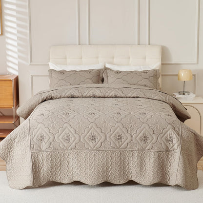 Quilt Set 3 Piece Floral Embroidery Bedspread – 100% Polyester Wrinkle Resistant Lightweight Quilted Coverlet with 2 Pillow Shams for Full