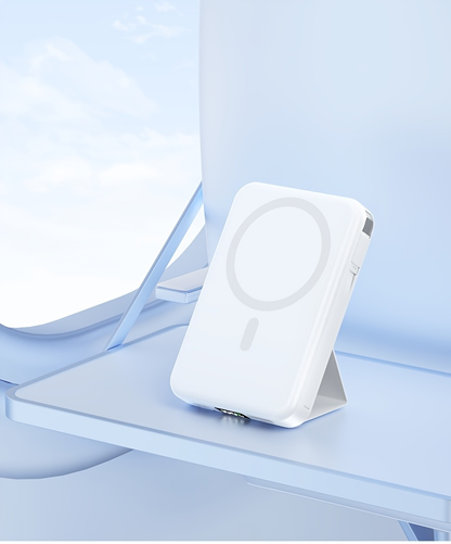 10000mAh Mobile Power, 22.W Magnetic Charging Treasure, Comes with Convenient Dual Cable, with LED Power Display