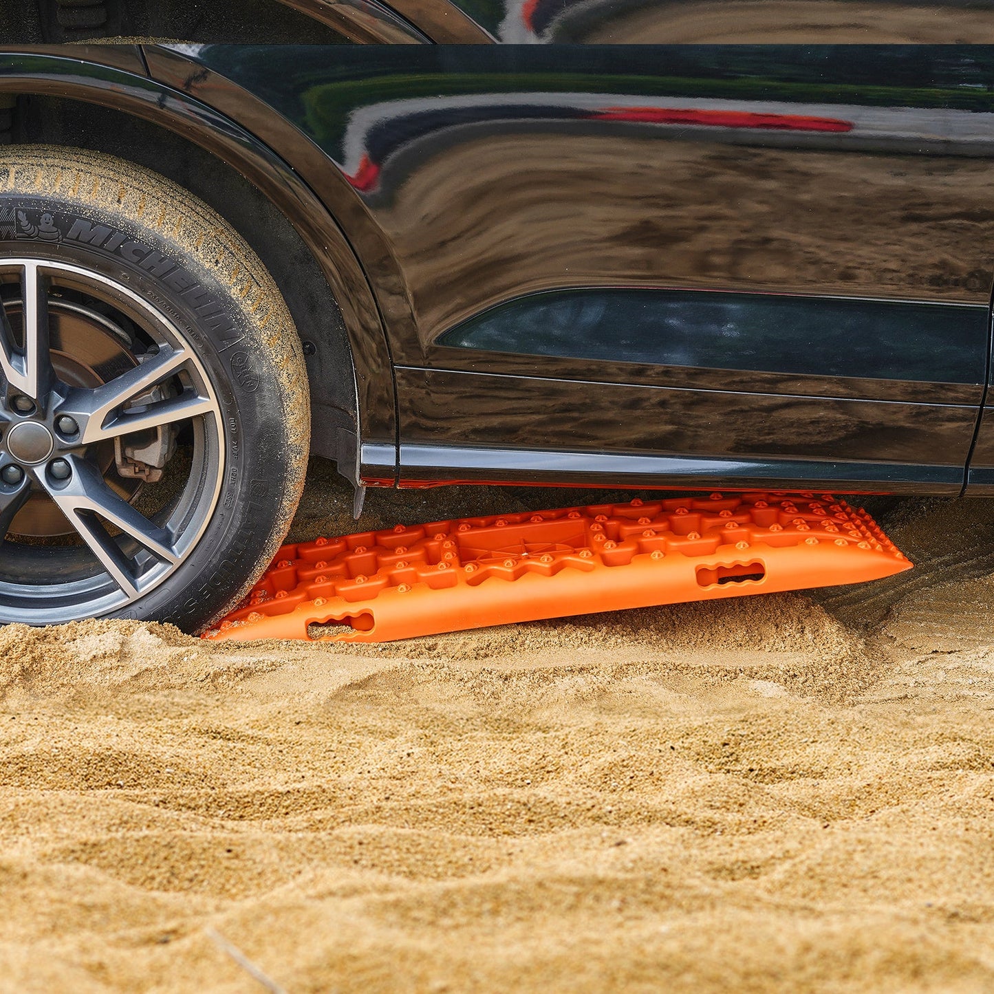 Traction Boards 2-Pack – 10-Ton Off-Road Vehicle Recovery Boards for Mud, Sand & Snow, High-Strength PP with Pull Straps & Storage Bag