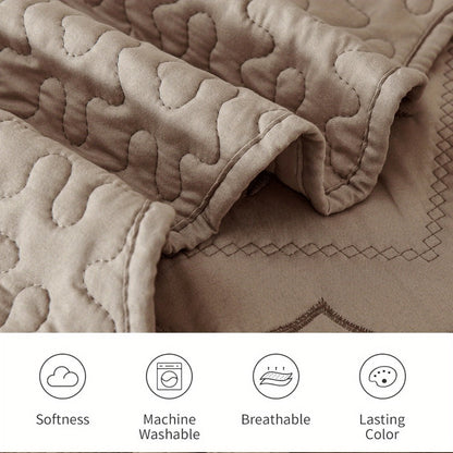 Quilt Set 3 Piece Floral Embroidery Bedspread – 100% Polyester Wrinkle Resistant Lightweight Quilted Coverlet with 2 Pillow Shams for Full