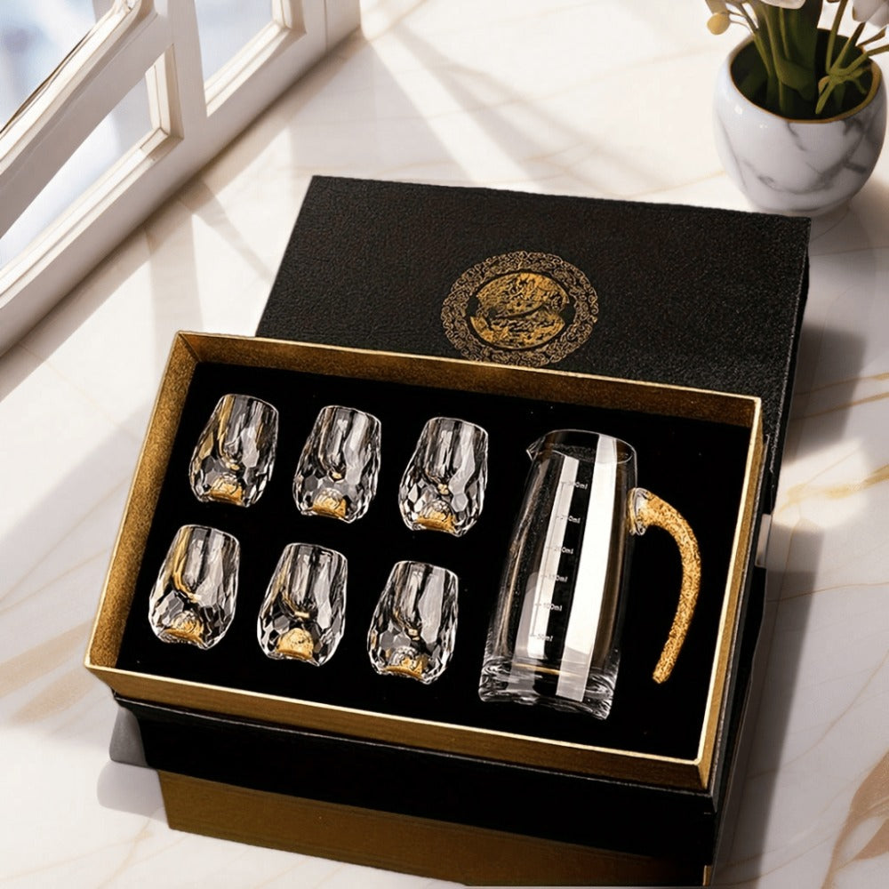 24K Gold Plated Crystal Wine Set – 1 Decanter & 6 Cups with Leakproof Crystal Glasses – Elegant Black Gift Box – Luxury Home Bar