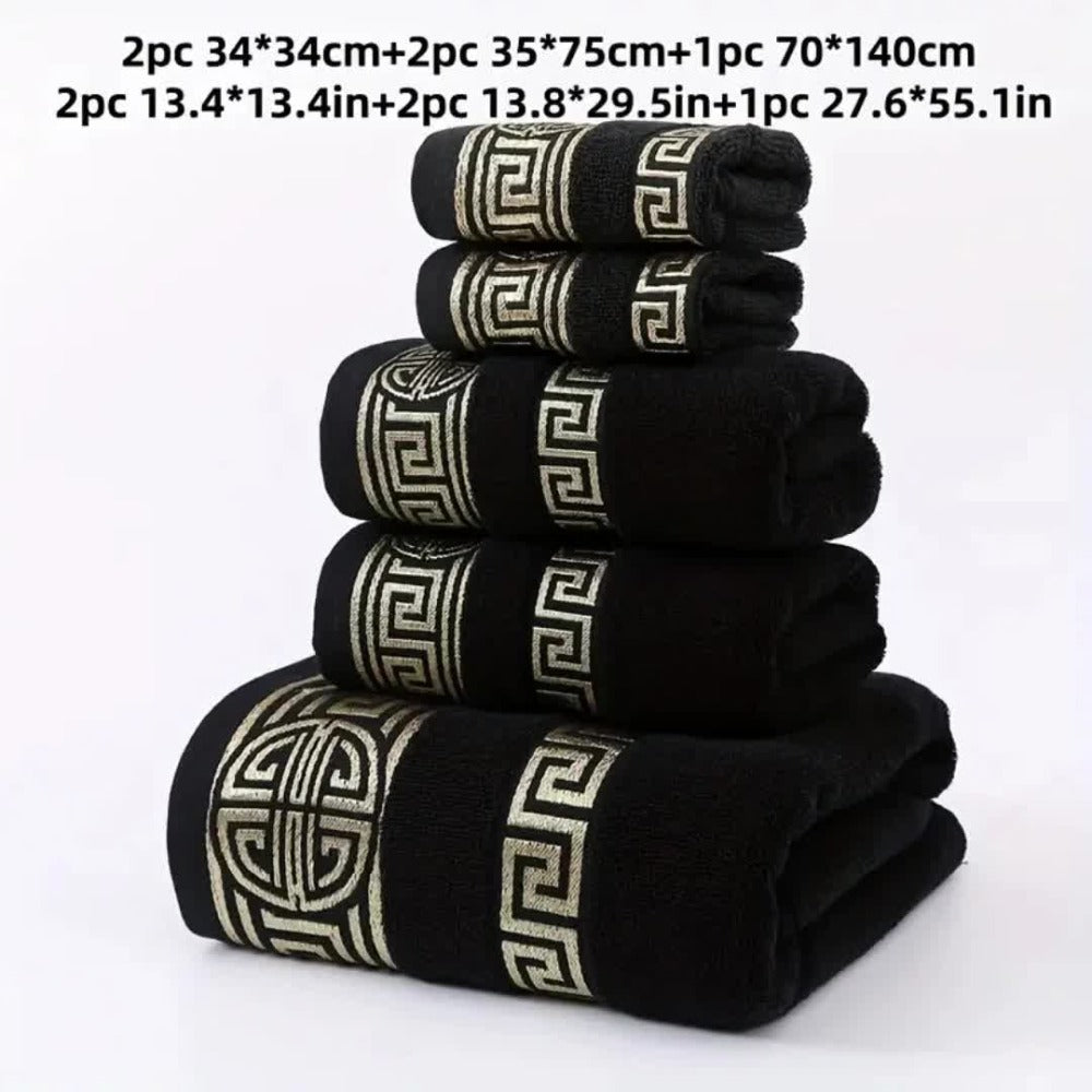 Five-Piece Patterned Bath Towel Set with One Bath Towel, Two Hand Towels and Two Washcloths in Three Colors