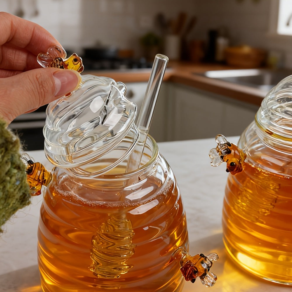 480ml Beehive-Shaped Glass Storage Jar with Honeycomb Accents, Matching Lid and Spiral-Ended Stirrer