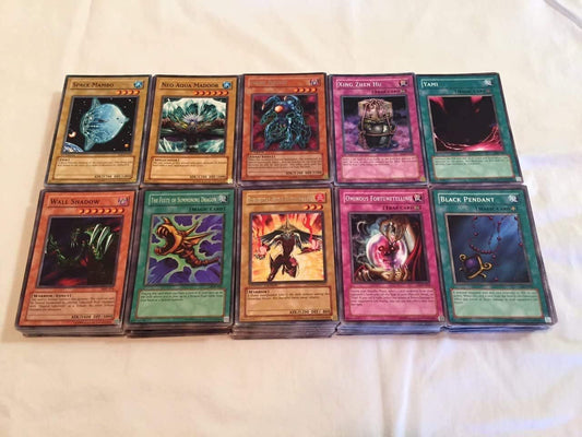 500 Random Yugioh Cards Bulk Lot, Includes Rare, Ultra Rare & Holographic Cards, Near Mint Condition