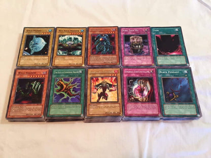 500 Random Yugioh Cards Bulk Lot, Includes Rare, Ultra Rare & Holographic Cards, Near Mint Condition