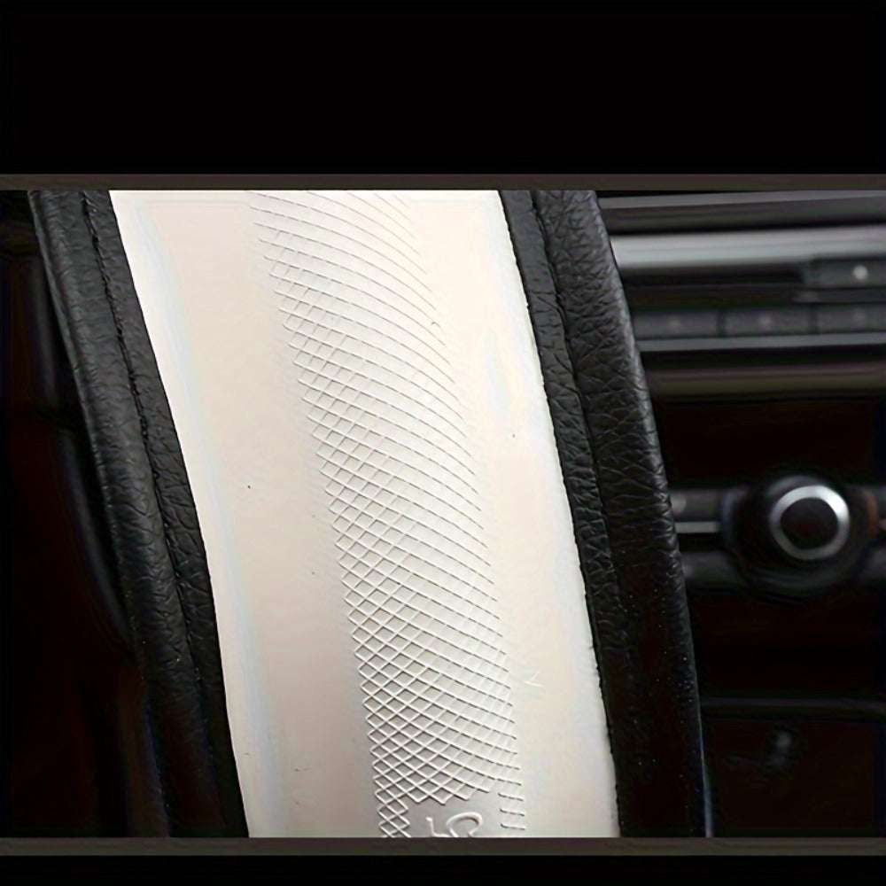 Steering Wheel Cover Faux Leather Heart Pattern – Non-Slip Wear-Resistant Anti-Aging All-Season Car Interior Accessory, Sports Style