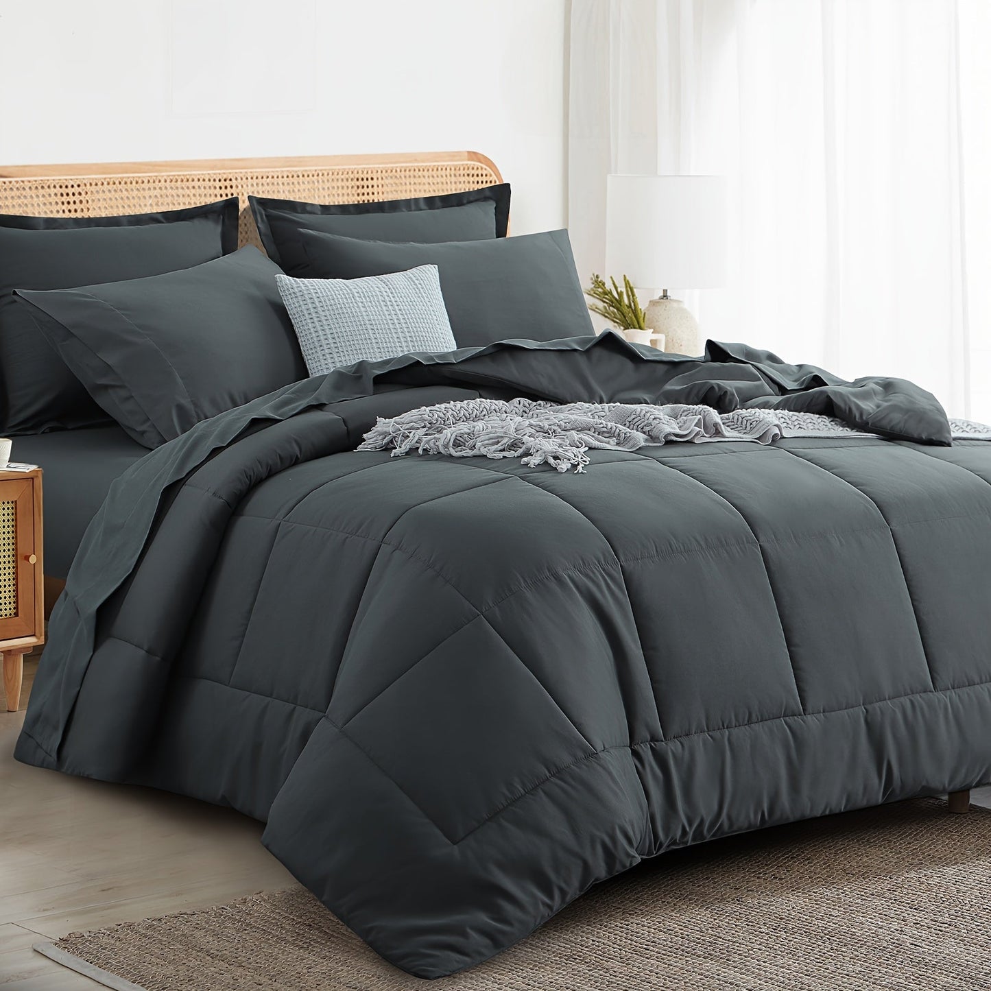 7 Piece Comforter Set Luxury Soft Fluffy Bedding All Season Bed in a Bag with Comforter Fitted Sheet Flat Sheet Pillowcases Hypoallergenic