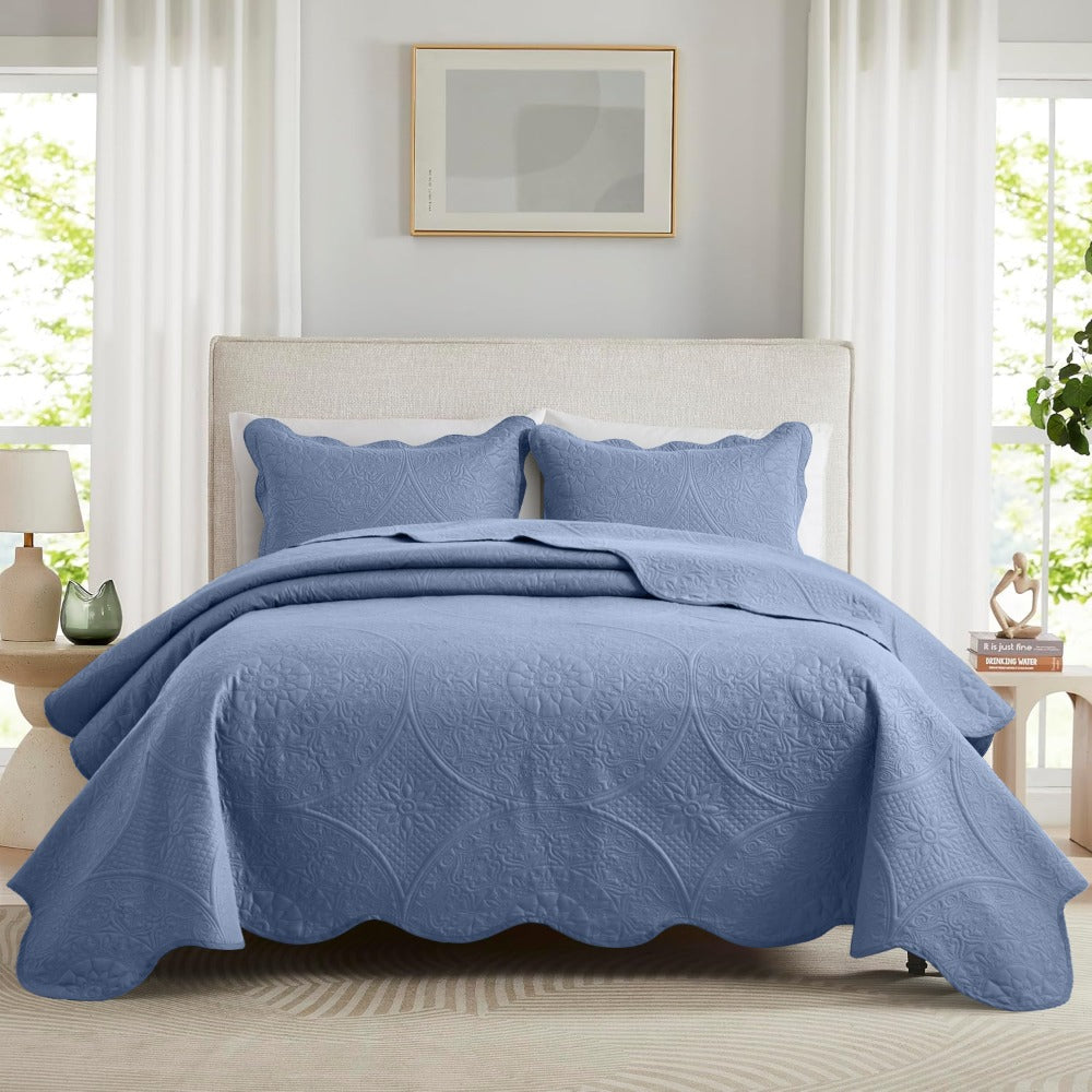 Floral-Pattern Three-Piece Bedspread Set in 16 Colors with Twin, Queen, King and California King Sizes
