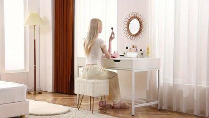 Faux Fur Storage Ottoman Stool, Furry Vanity Seat with Storage, 4 Metal Legs & Feet, Cute Modern Multi-Function Chair for Bedroom