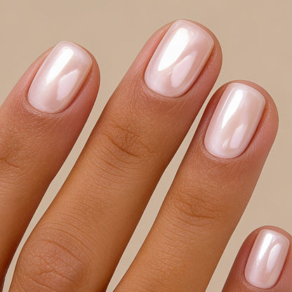 Nail Strengthening Oil with Pearl Effect Quick Dry No UV Lamp Needed – Mother of Pearl Nail Hardener
