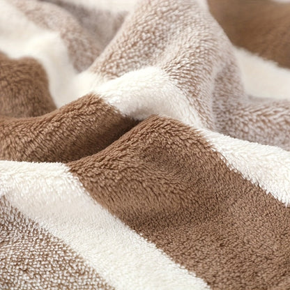 Bath Towels Set 1 or 4 Pack Microfiber Two-Color Striped Towels 27 x 55 Inch in Gray, Red and Green