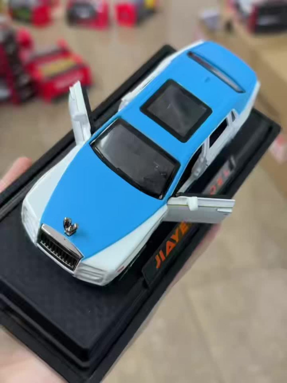 1:36 Scale Phantom Alloy Die-Cast Car Model with Openable Doors, Collectible Display Static Car Desktop Decoration