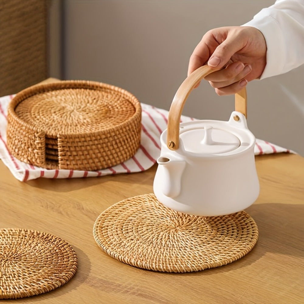 Rattan Woven Coasters Set of 6 Handcrafted Heat-Resistant Non-Slip Drink Mats Boho Table Decor for Kitchen Dining Room Coffee Table Tabletop