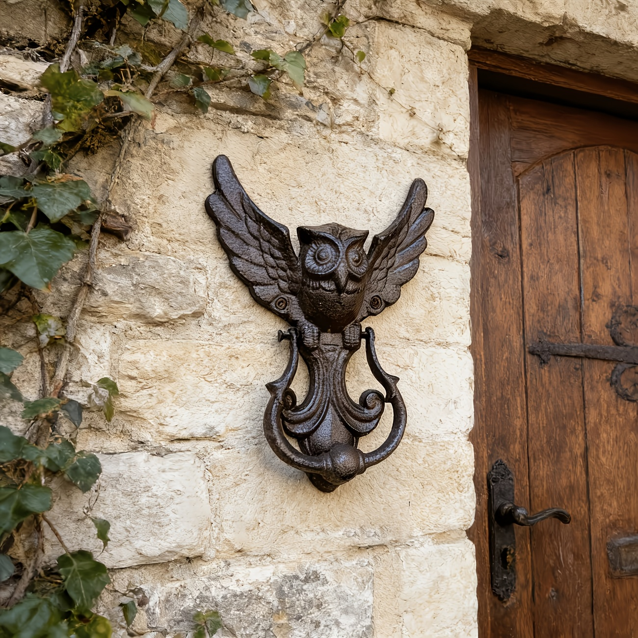 Owl Door Knocker Heavy Duty Cast Iron Winged Old Country Style Feather Detail Rustic Home Entryway Decoration Craft Gift
