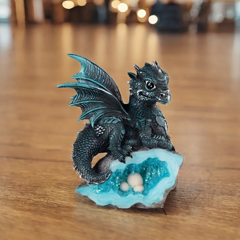 Dragon Figurine Statue Guarding Crystal Cave Polyresin Collectible Home Decor Sculpture Fantasy Dragon for Garden, Patio and Yard Use