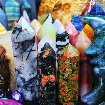Crystal Gemstone Box Set, Bohemian Natural Raw Healing Stones Assorted Shapes Colorful Lucky Crystals Gift Set for Women